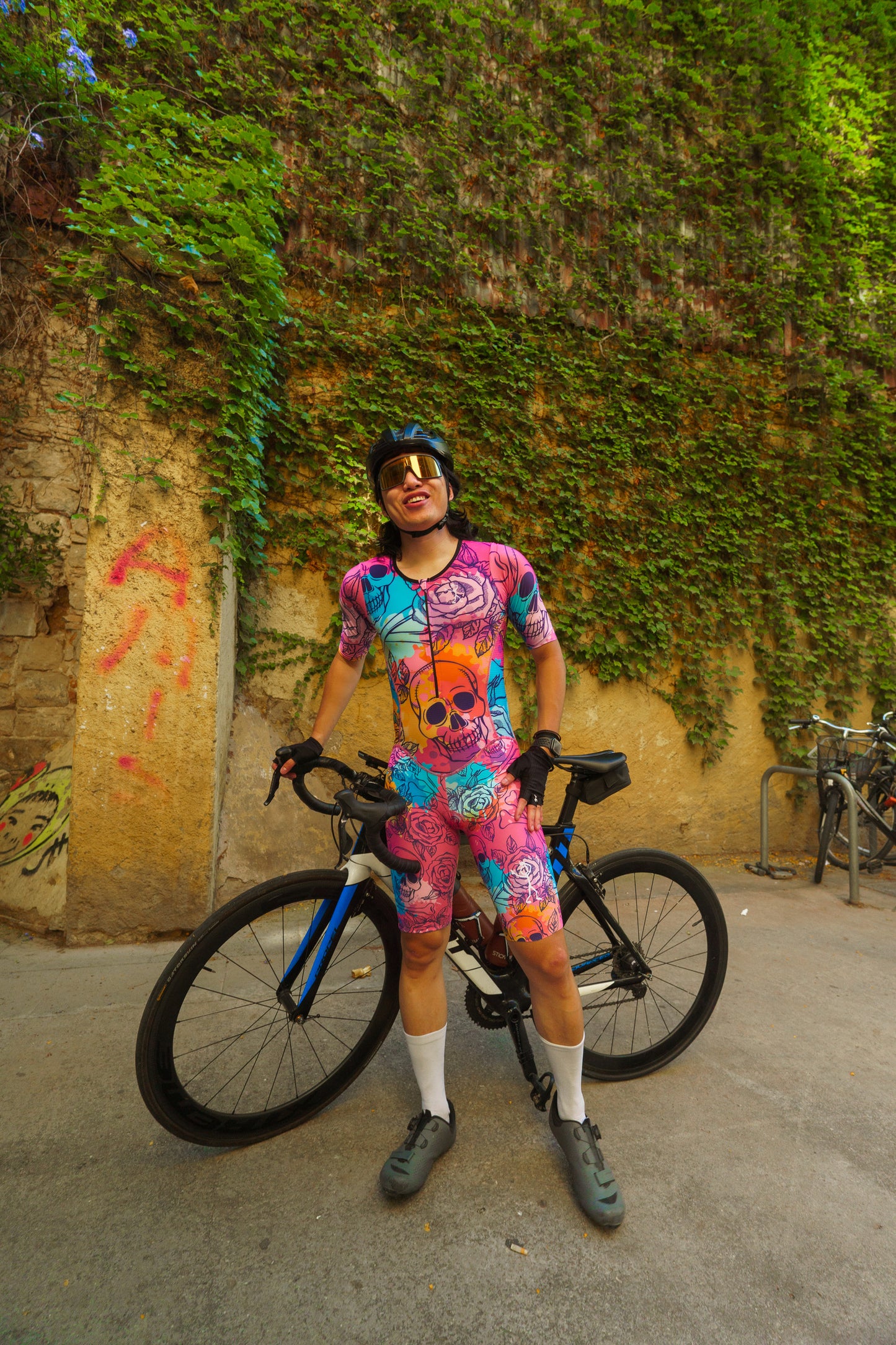 Men's Trisuit- Skulls n' Roses